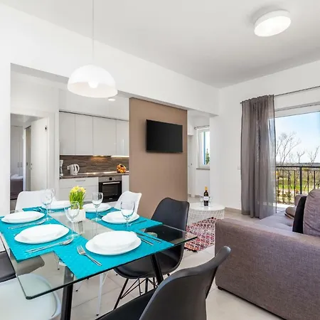 Olea Apartment *