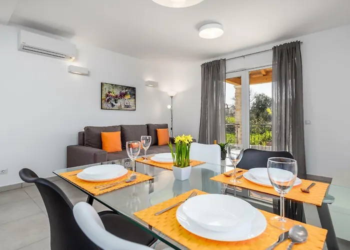 Διαμέρισμα Olea Πόρετς