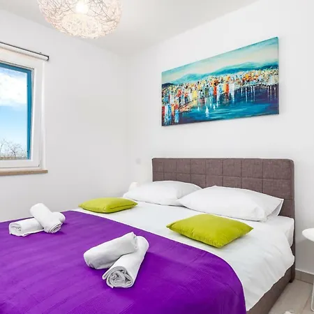Olea Apartment *